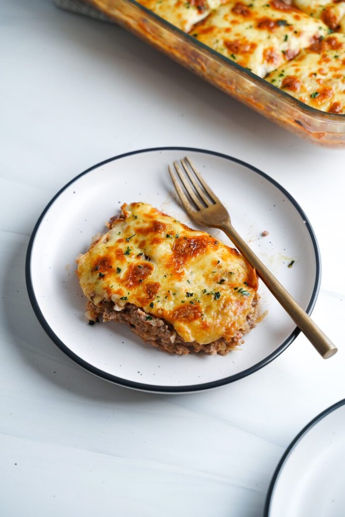 Obra maestra de lasagna baja en carbohidratos | saborinspirado.com