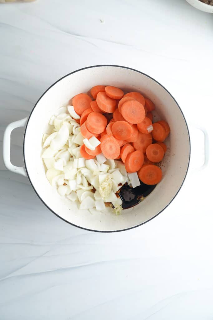 Ingredientes Vegetales para Estofado de Carne | saborinspirado.com