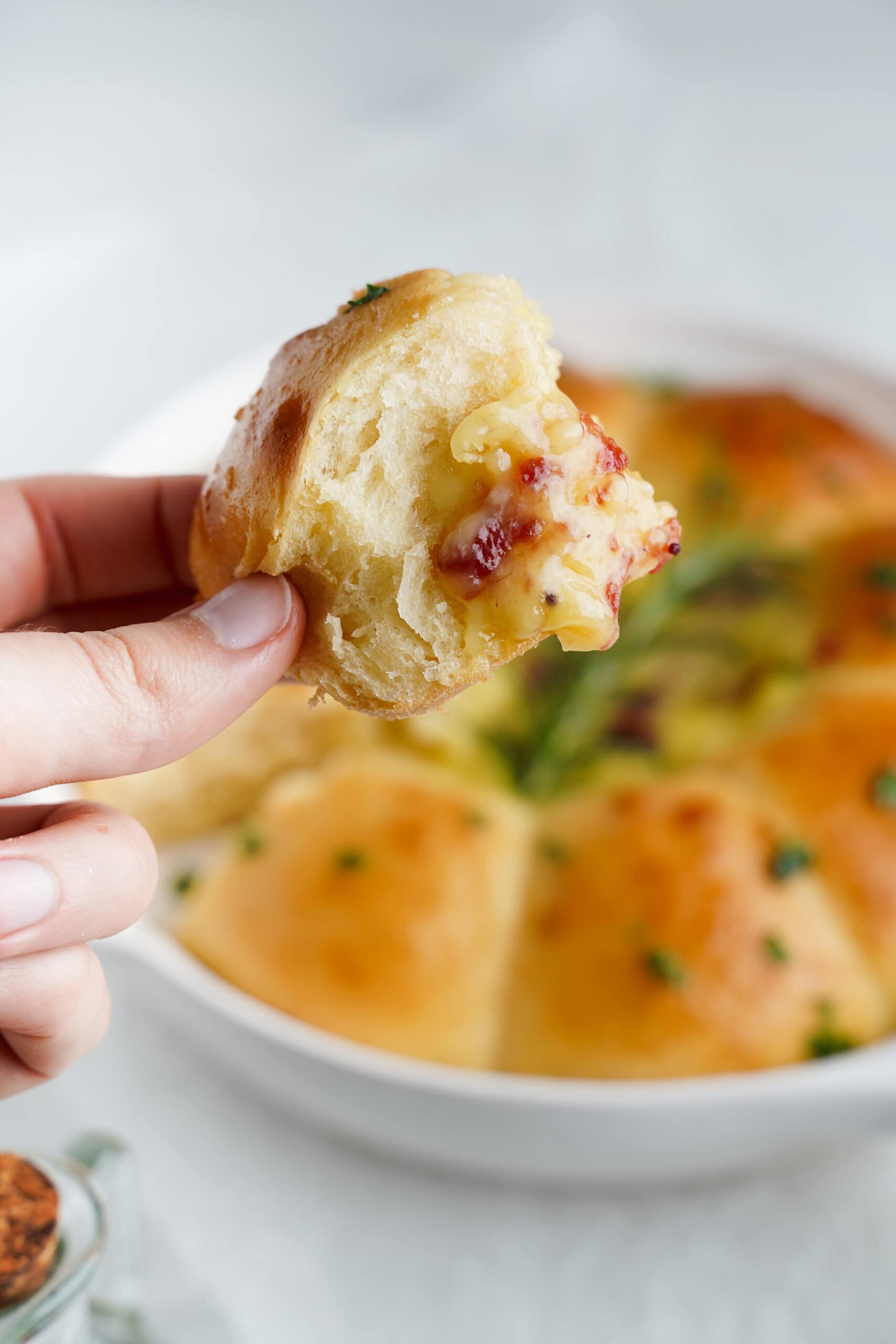 Cranberry Brie Dip With Flaky Roll Bites | saborinspirado.com