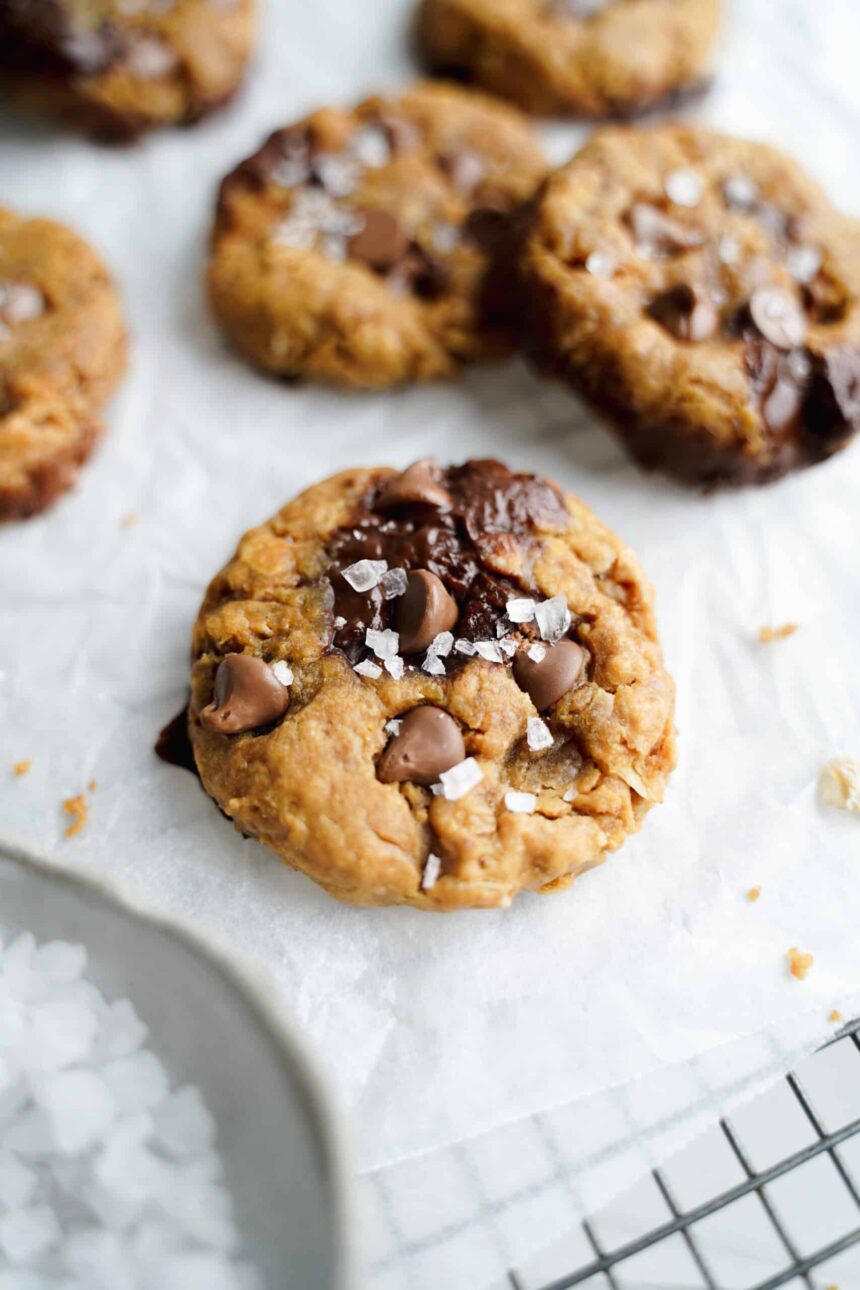 Galletas de Mantequilla de Cacahuete, Avena y Chips de Chocolate Sin Harina